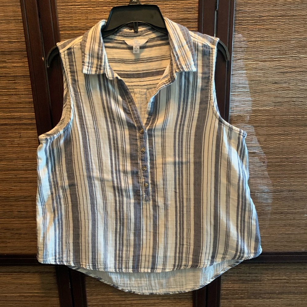Time and Tru Blue Sleeveless Polo Crop Top
